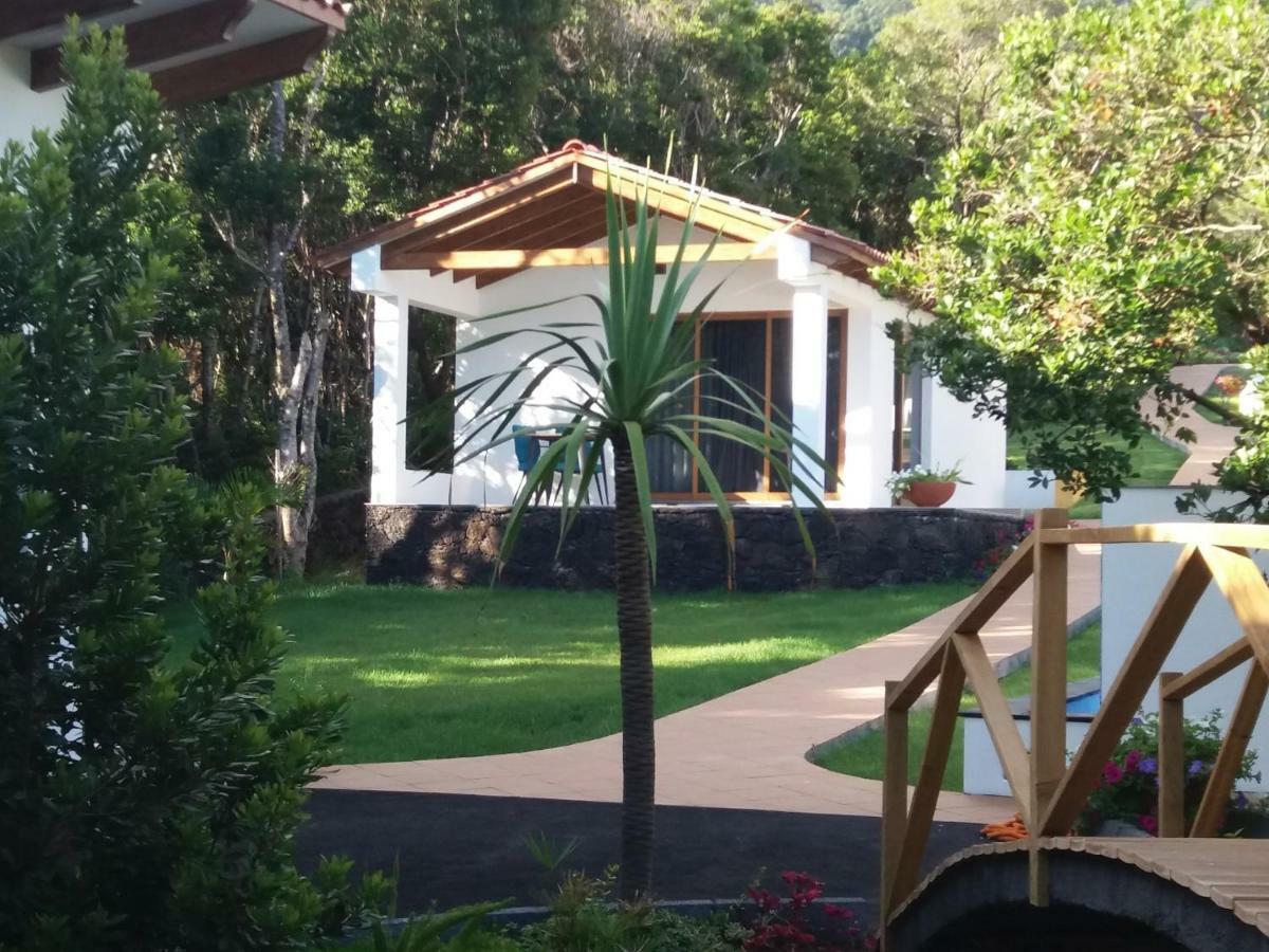 Villas Casteletes Urzelina Exterior photo